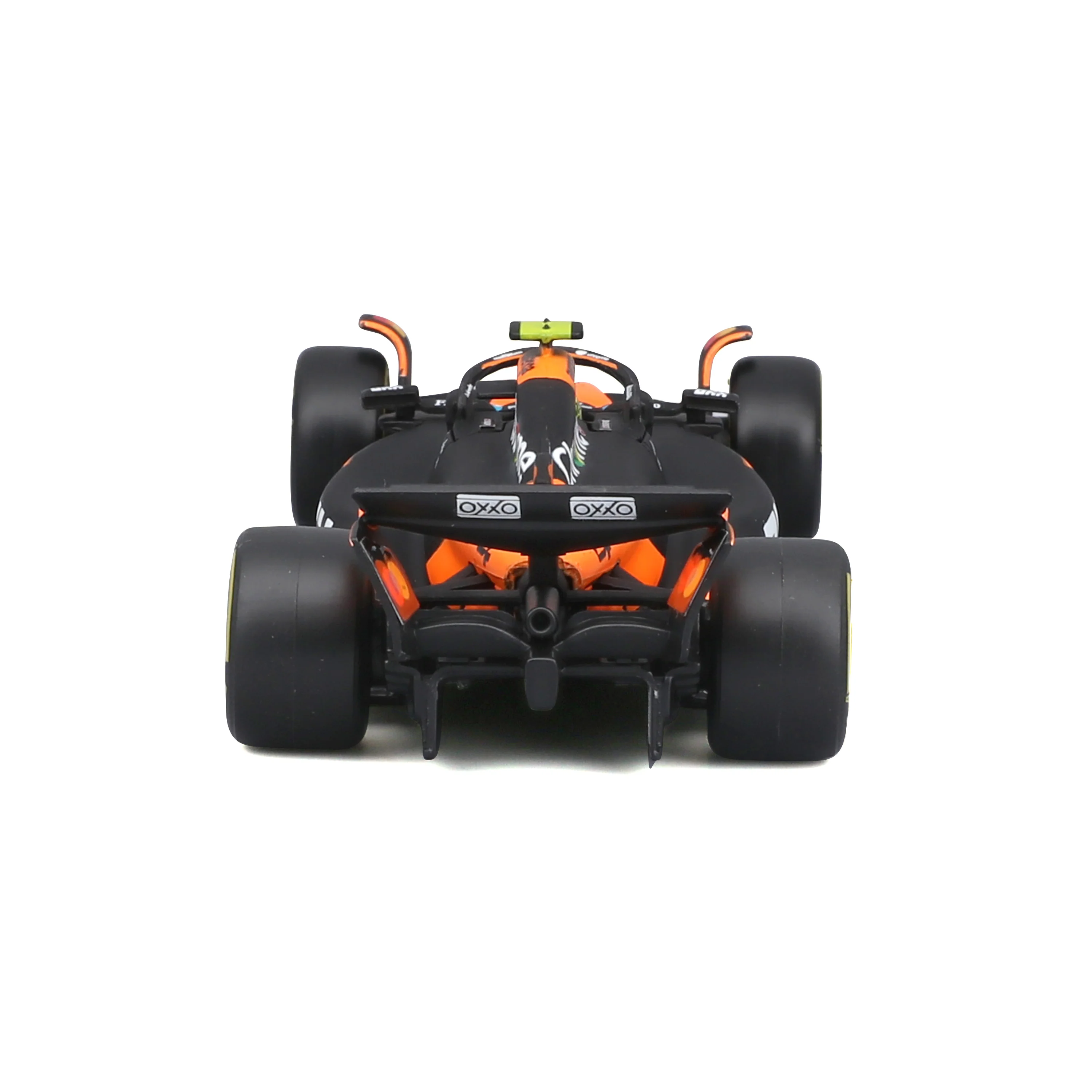 McLaren F1 MCL39 2025 #4 Lando Norris – 1:43 Scale with base and display case - Image 5