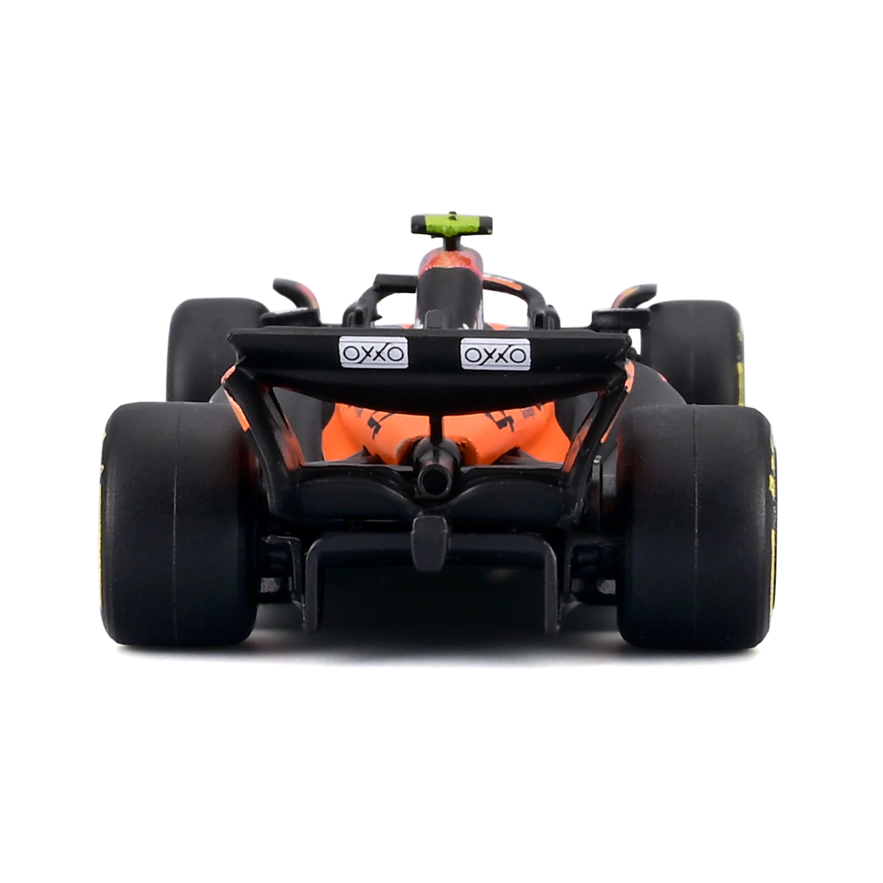 McLaren F1 MCL39 2025 #4 Norris 1:64 with display case - Image 4